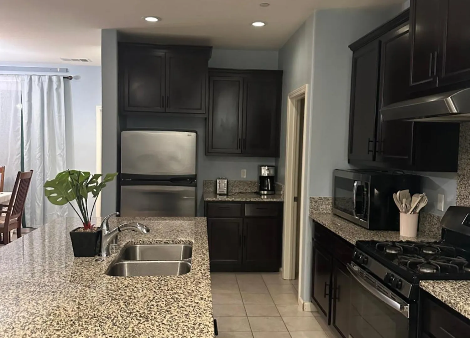 Charming 3Bed 3Bath At The Heart Of Sacramento Appartement 0*,